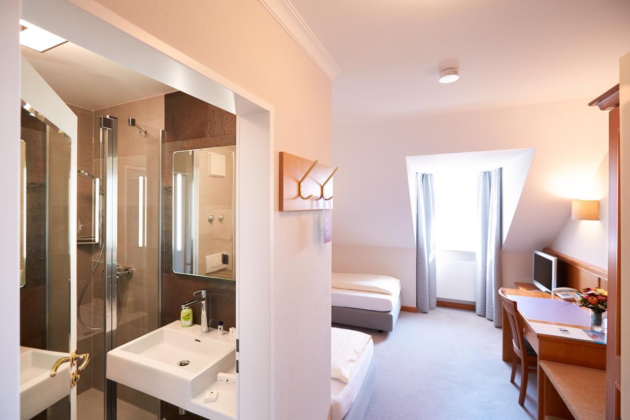 Hotel Alter Wirt ฮอลเบิร์กมูส ภายนอก รูปภาพ