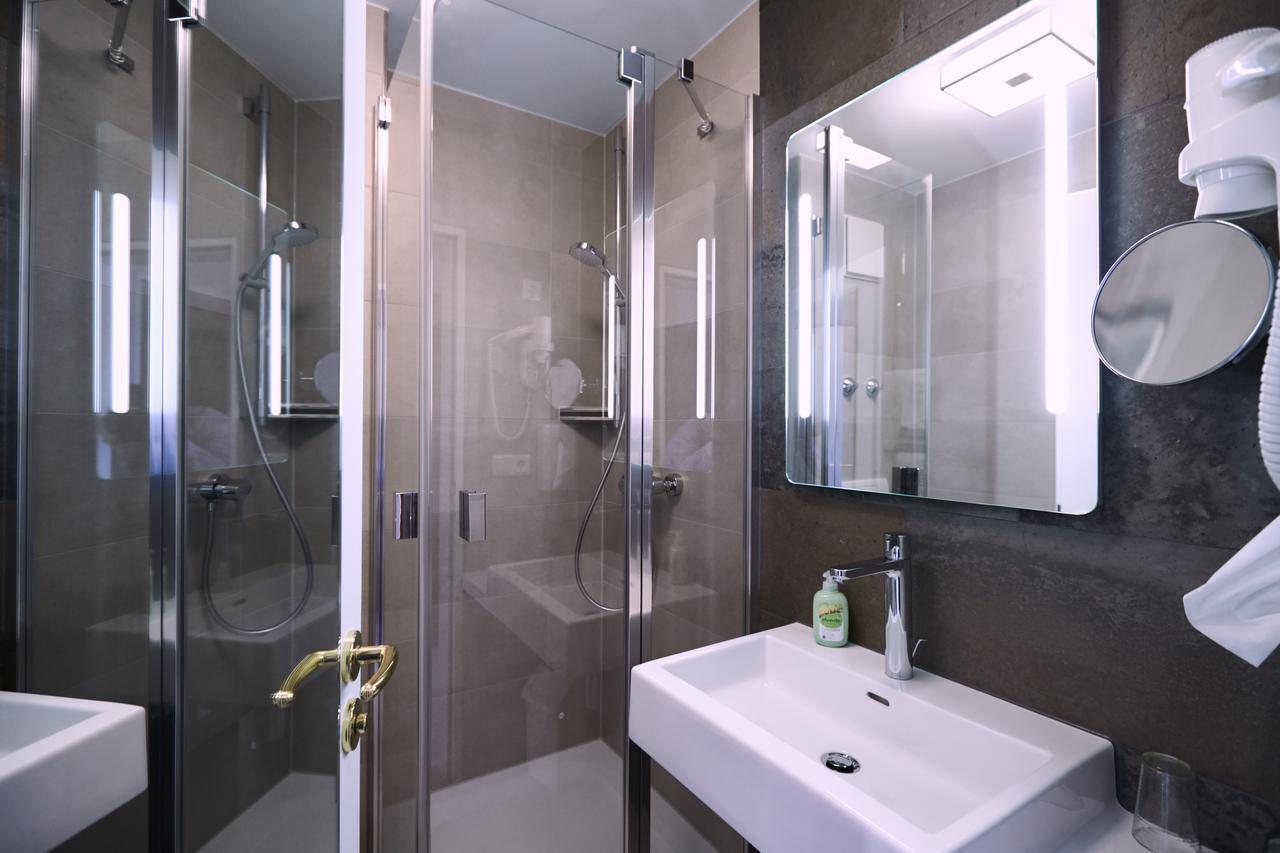 Hotel Alter Wirt ฮอลเบิร์กมูส ภายนอก รูปภาพ